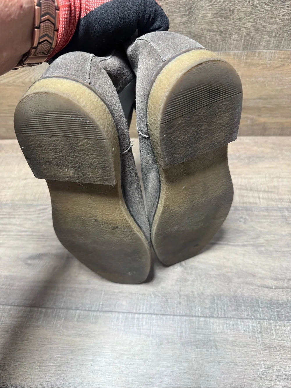 Gordon Rush Men’s Gray Suede Chukka Chelsea Boots